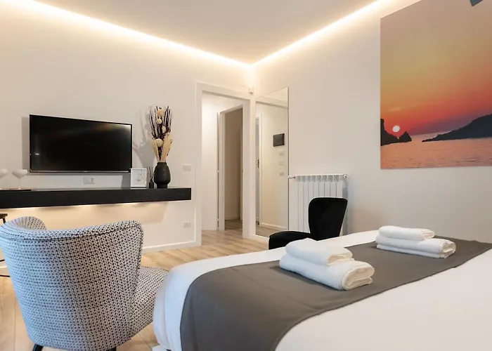 Sicily 4 Suite